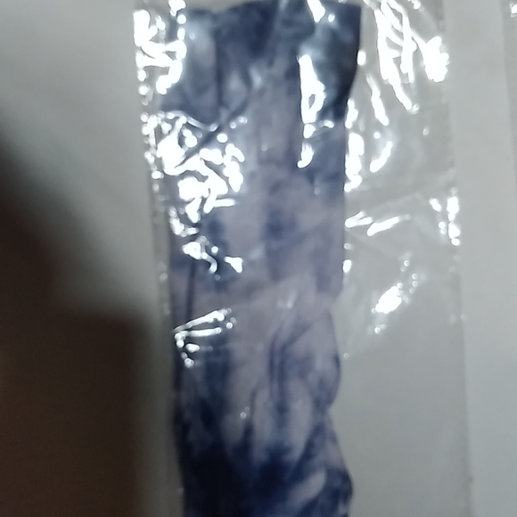 4 Women's Headbands fits all - Picture 4 of 4